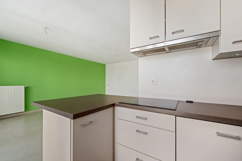 Instapklaar appartement in het hart van Lokeren! foto 8