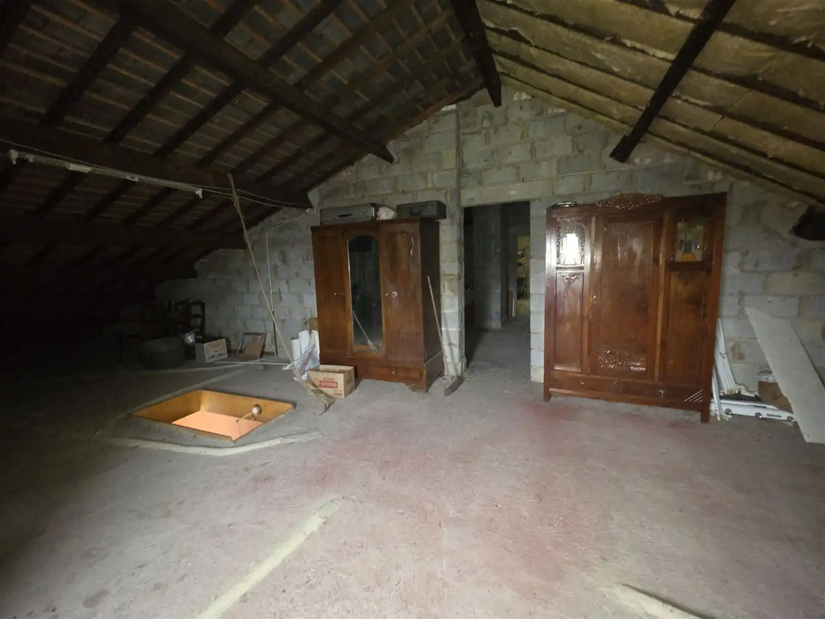 Vrijstaande woning met 3 slpks, tuin en garage. foto 18