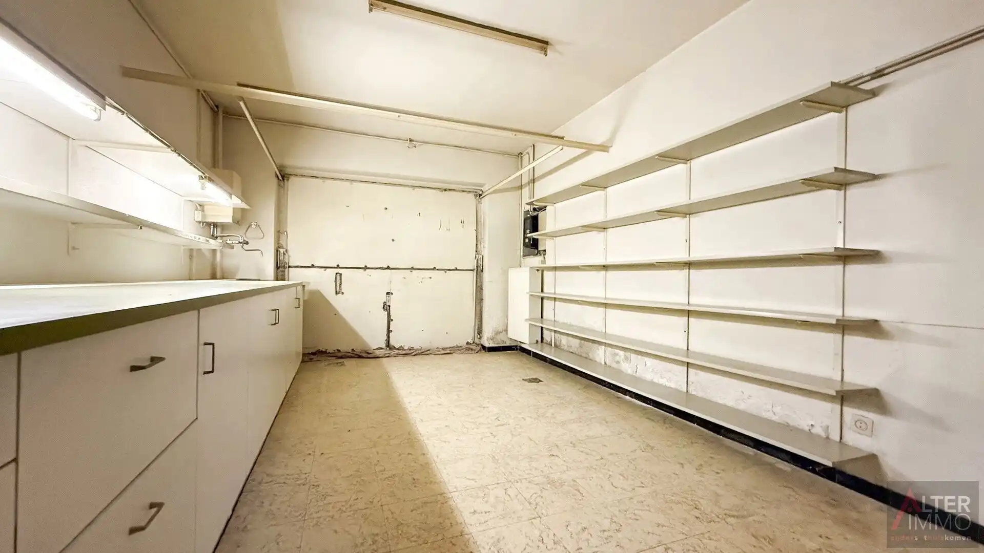 Handelspand met woonst - 5 slaapkamers foto 30