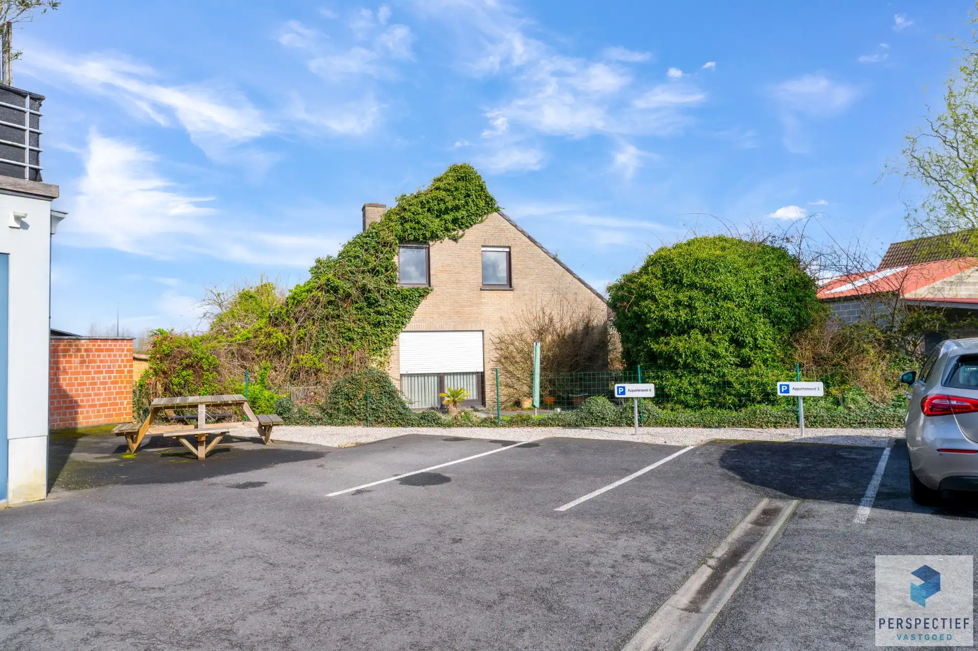 Goed gelegen appartement met 2 slpk - 2 terrassen & autostaanplaats foto 15