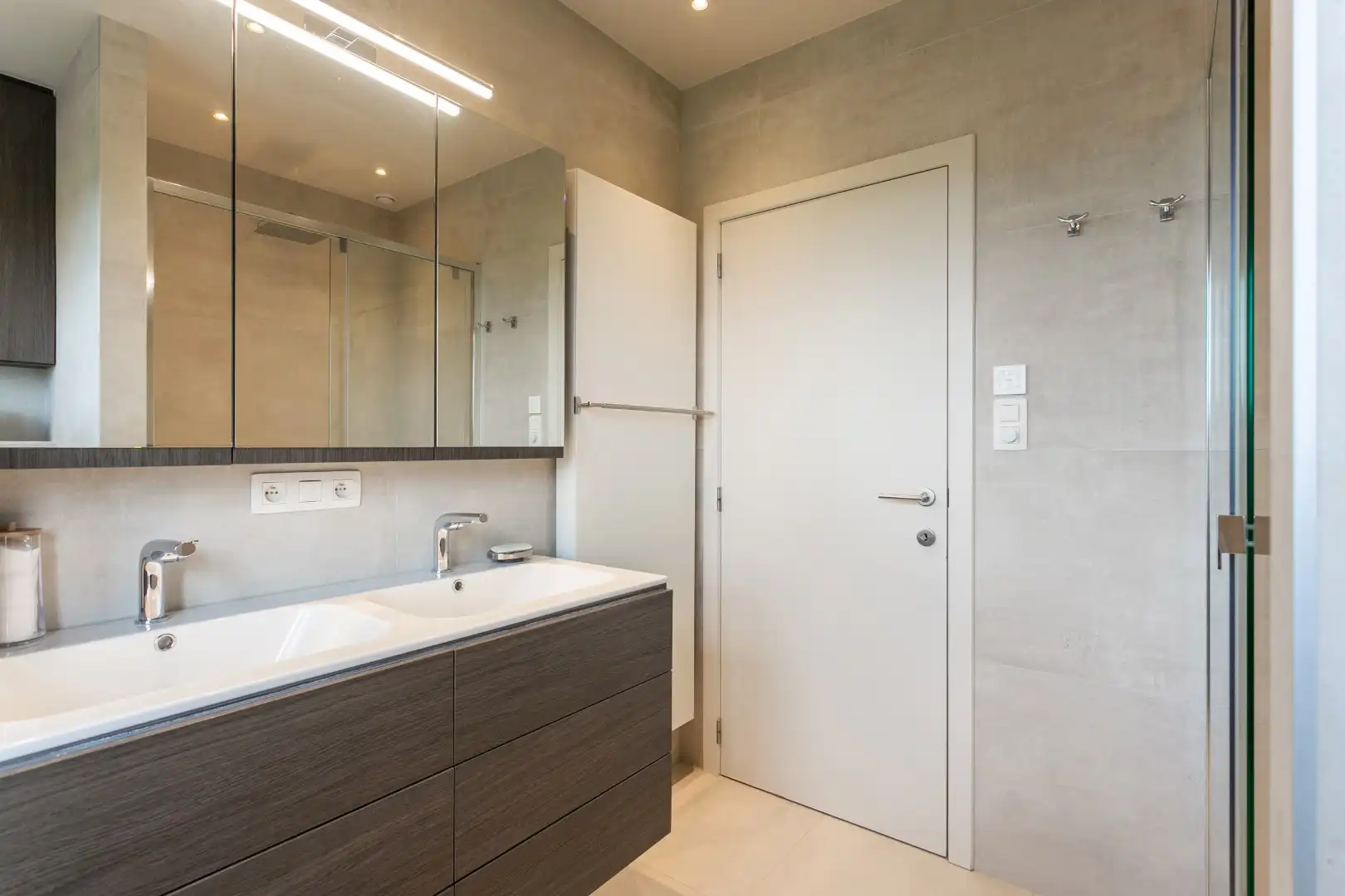 Energiezuinige woning met 5 slpk, tuin en garage foto 20