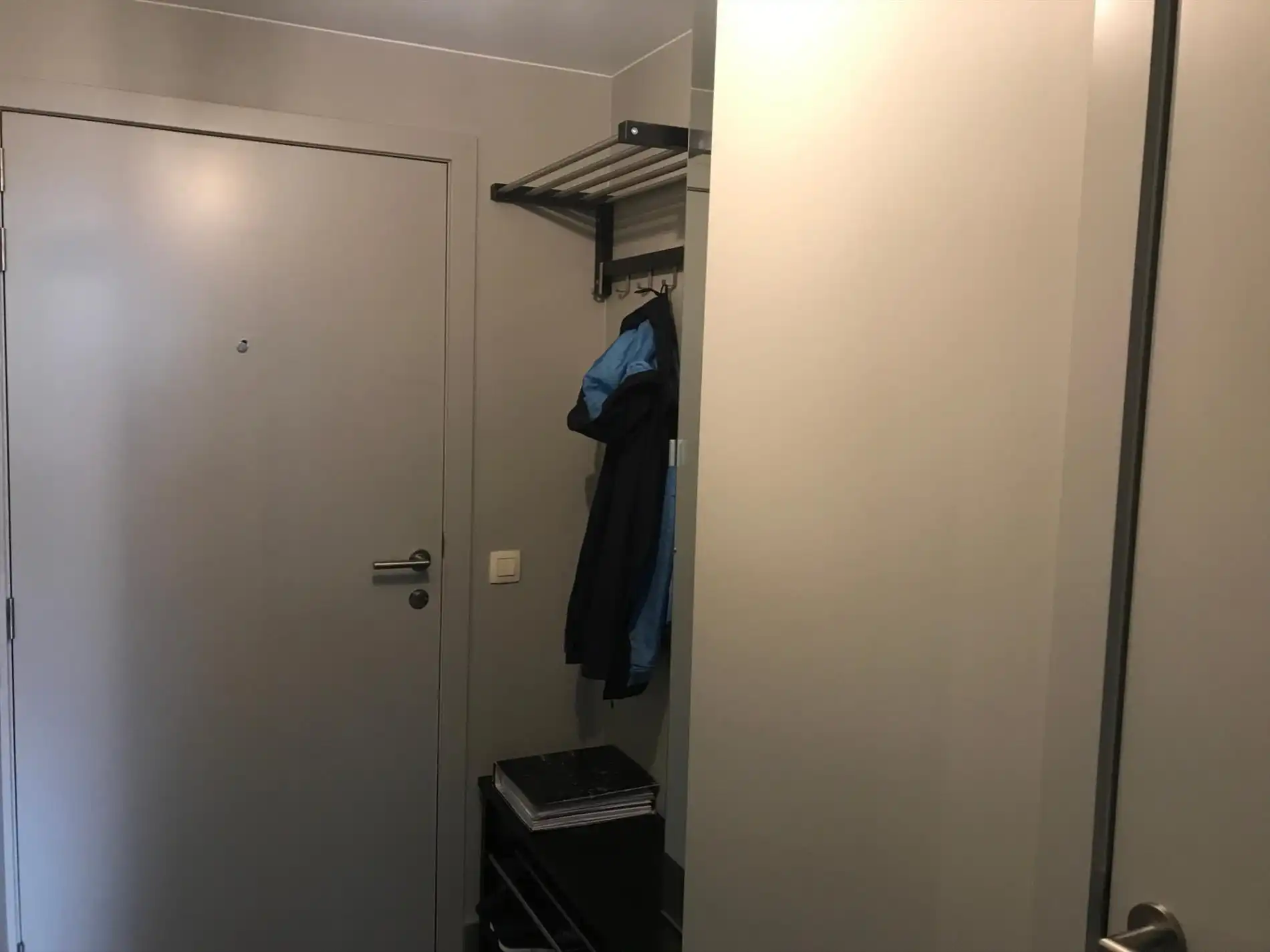 Lichtrijk, niet gemeubeld 2-slaapkamerappartement met zicht op jachthaven. foto 11