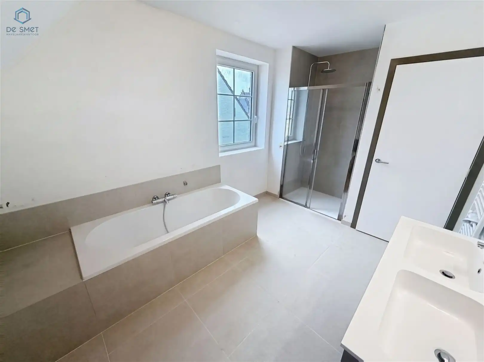 NIEUWBOUW OPEN BEBOUWING MET 3 SLP EN TUIN TE DEFTINGE foto 18