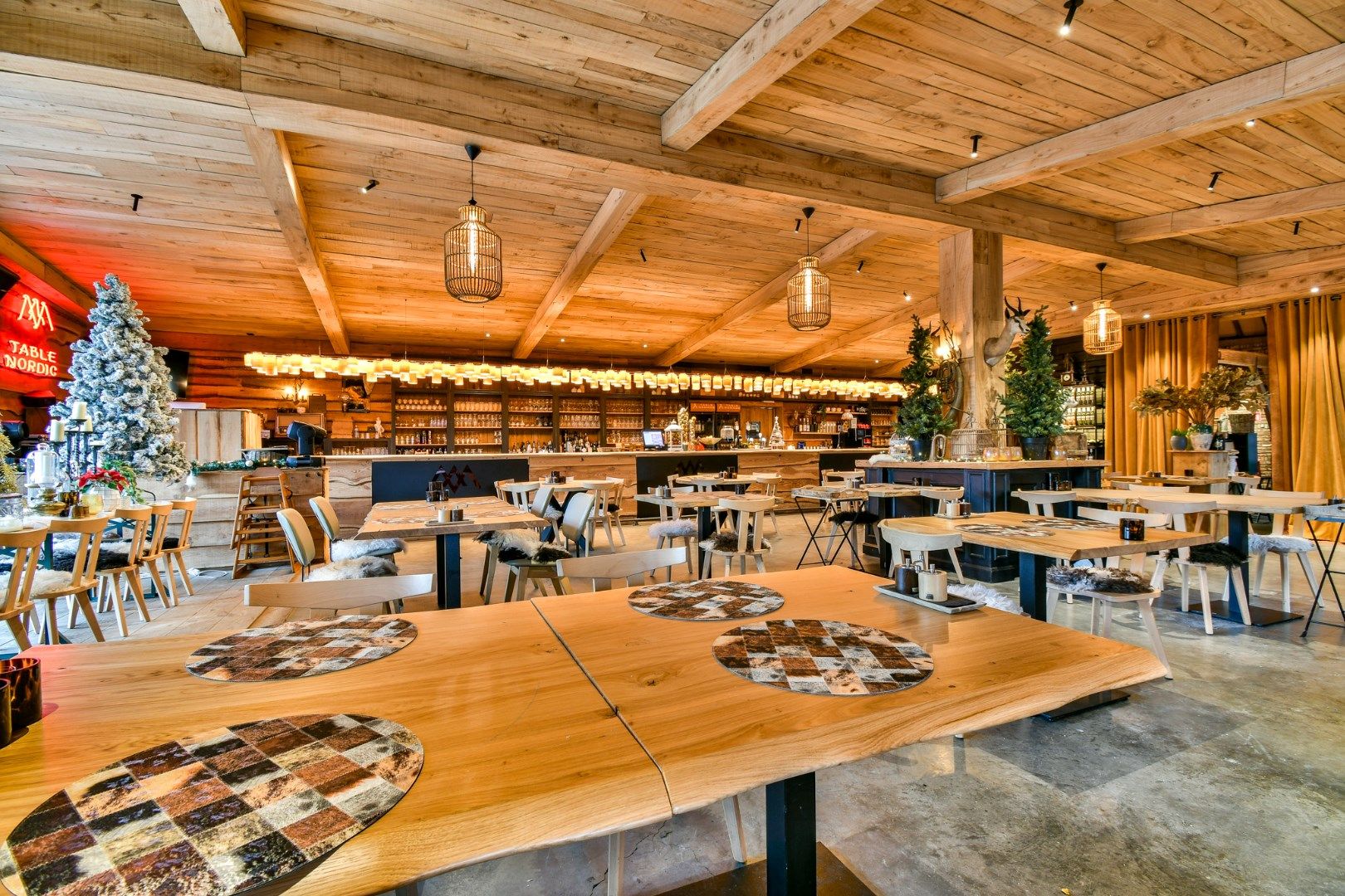 Exclusief domein met restaurant/feestzaal en luxueuze woning op 5 Ha te Torhout foto 15