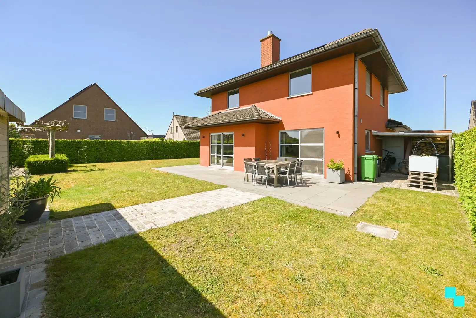 Instapklare gezinswoning met zonnige tuin in rustige woonomgeving foto 16