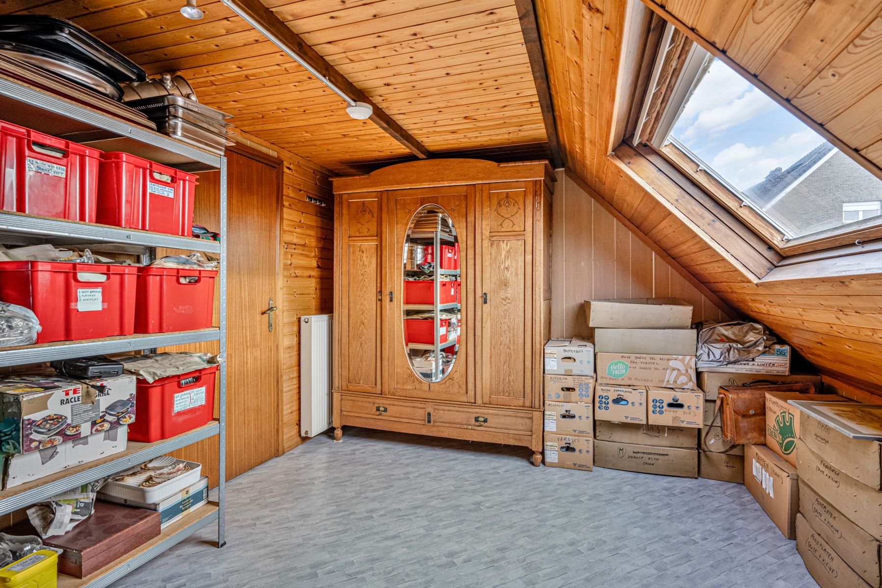 Driegevelwoning met garage, tuin en 5 slaapkamers foto 16