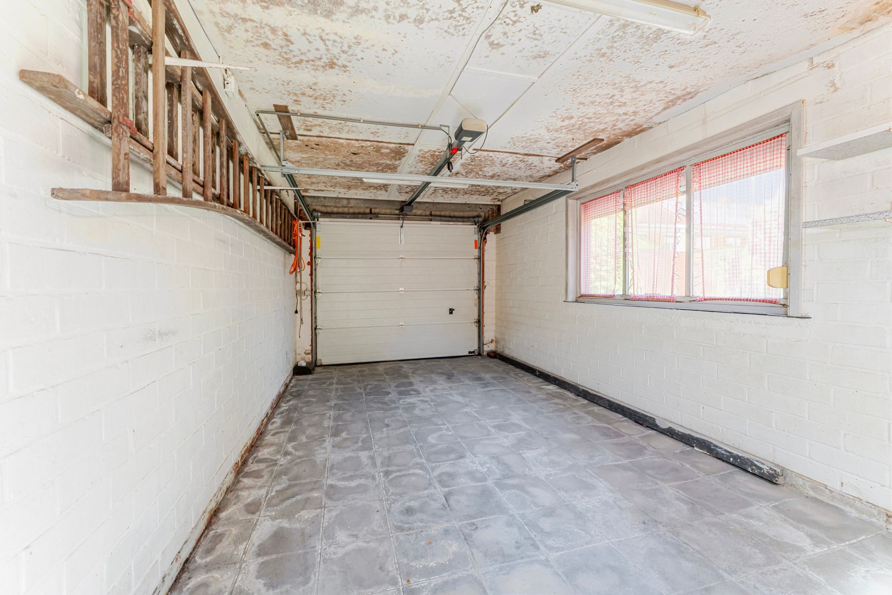Rustig gelegen woning op 405 m² met achterliggende garage foto 21
