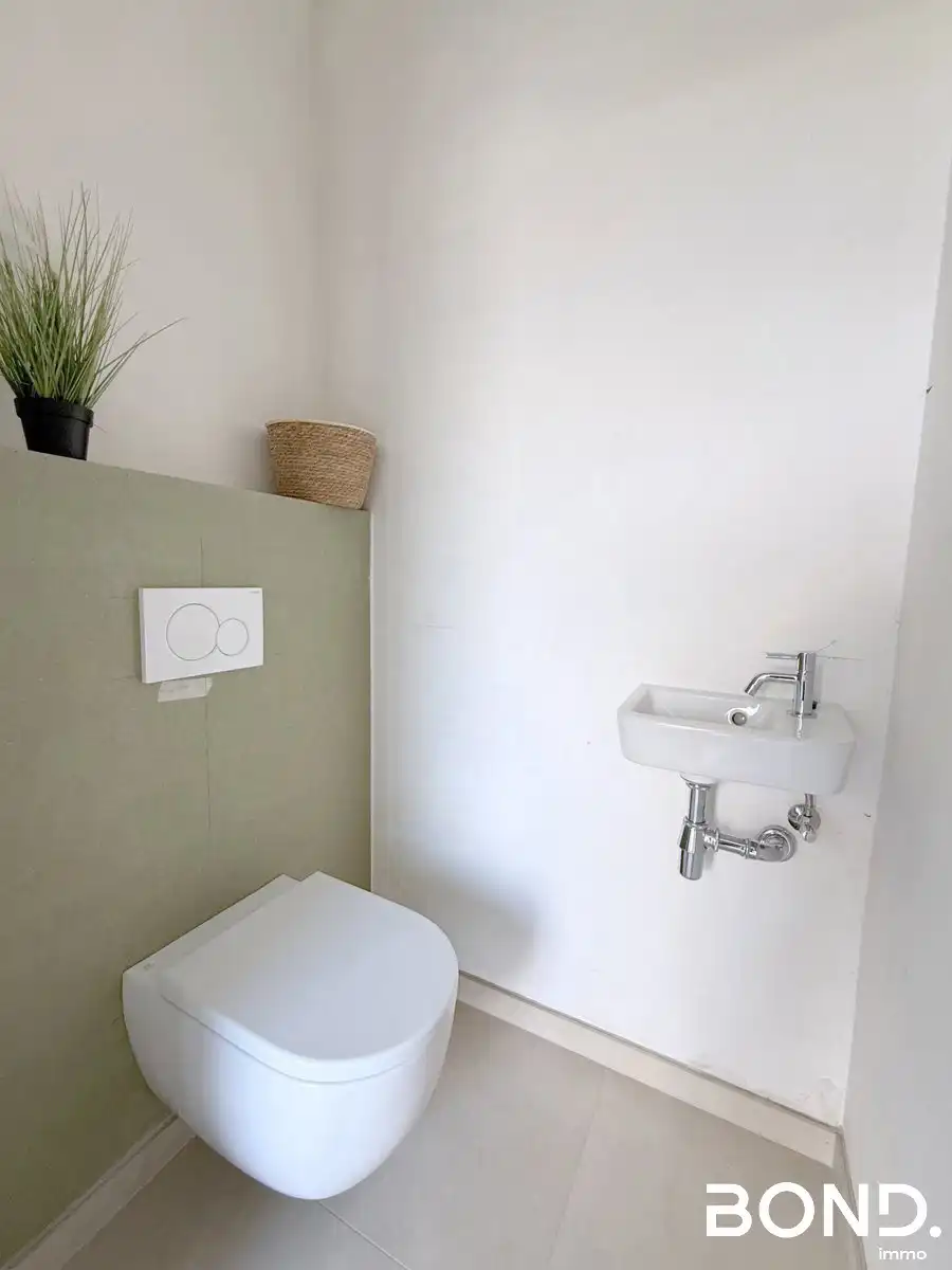 Instapklare nieuwbouwwoning op gunstige locatie!  foto 11