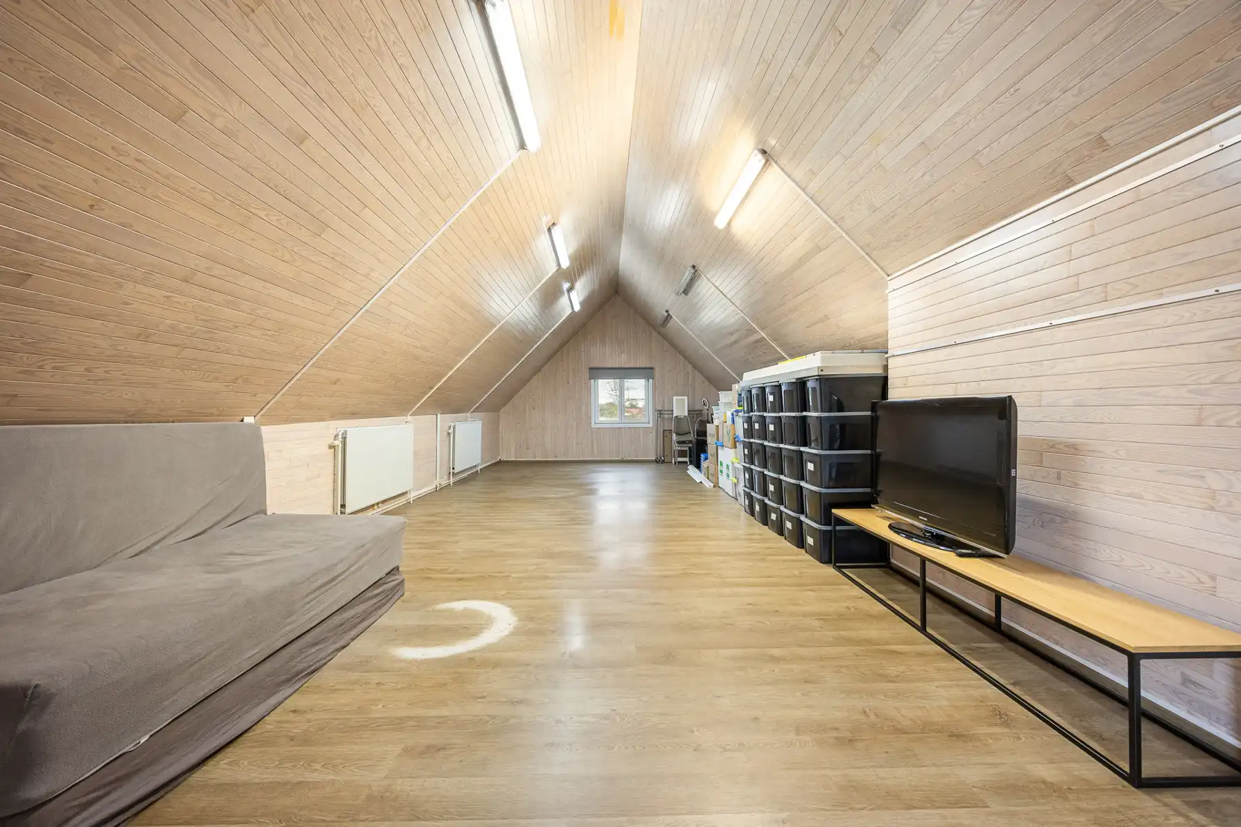 Landelijk gelegen woning met 4 slaapkamers en binnenzwembad foto 21