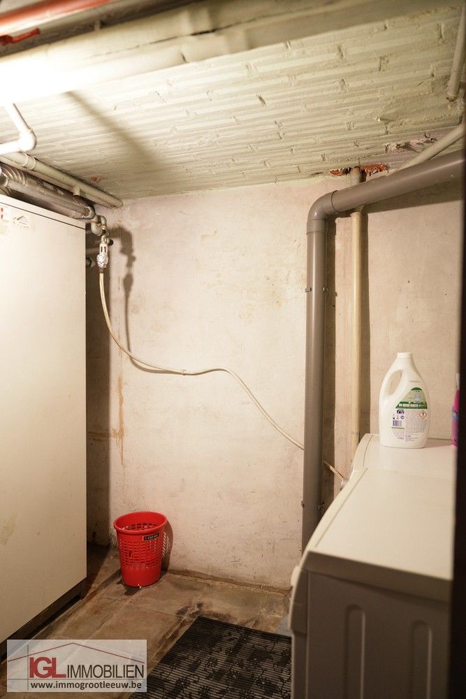 Ideaal gelegen bel-étage woning met 3 slaapkamers en garage foto 22
