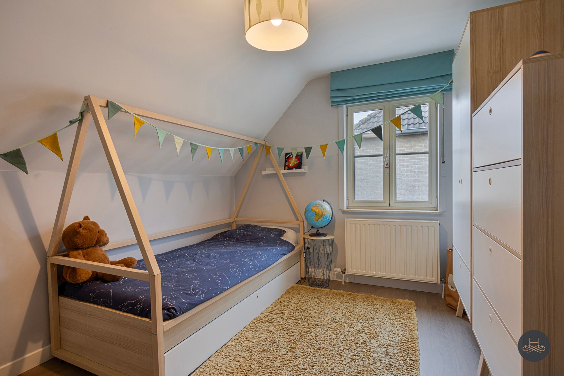 Rustig gelegen, gerenoveerde open woning met prachtige tuin foto 27