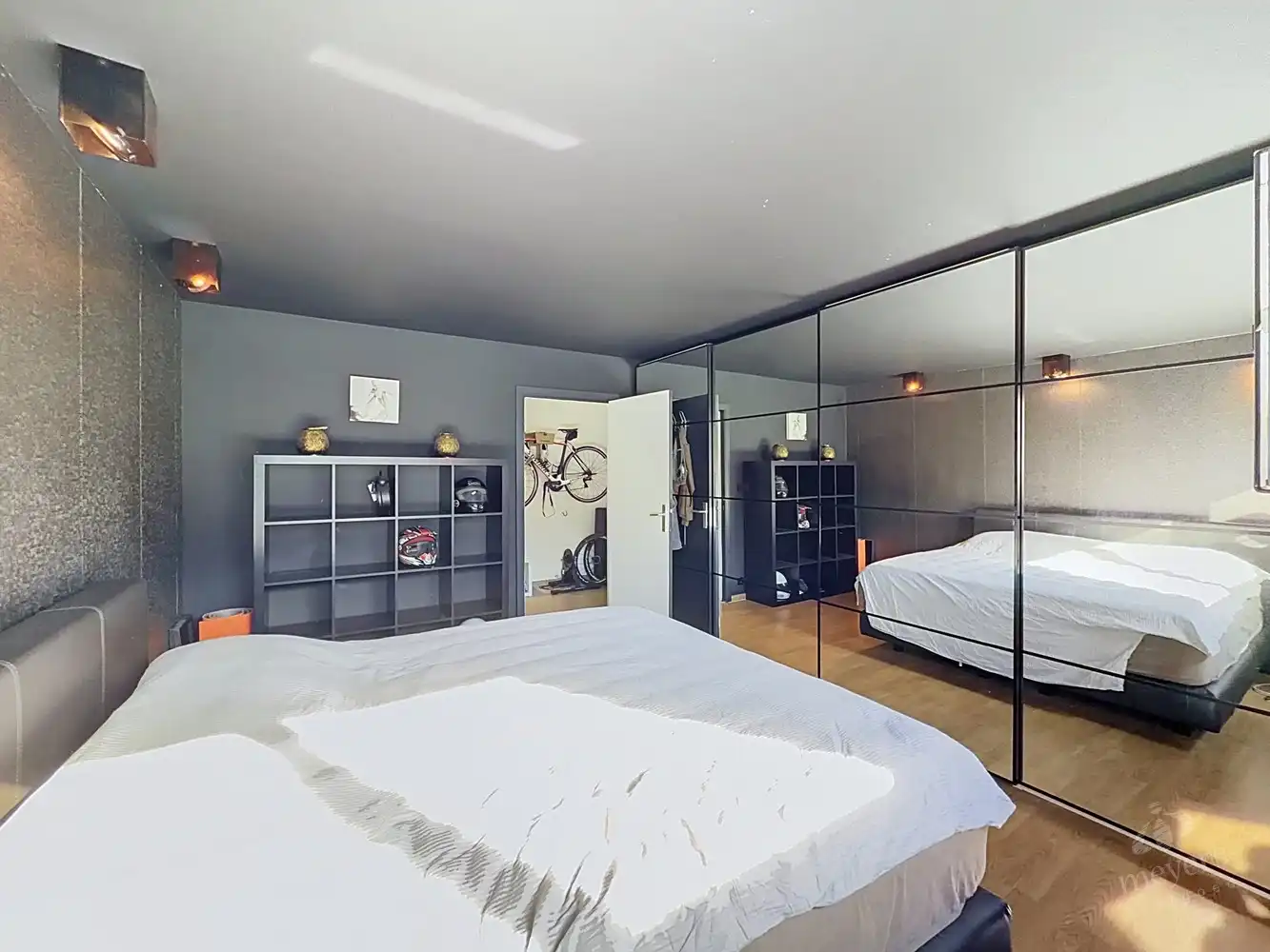 Veelzijdig handelspand met bovenliggend appartement en afzonderlijke tuinen in Heusden-Zolder foto 19