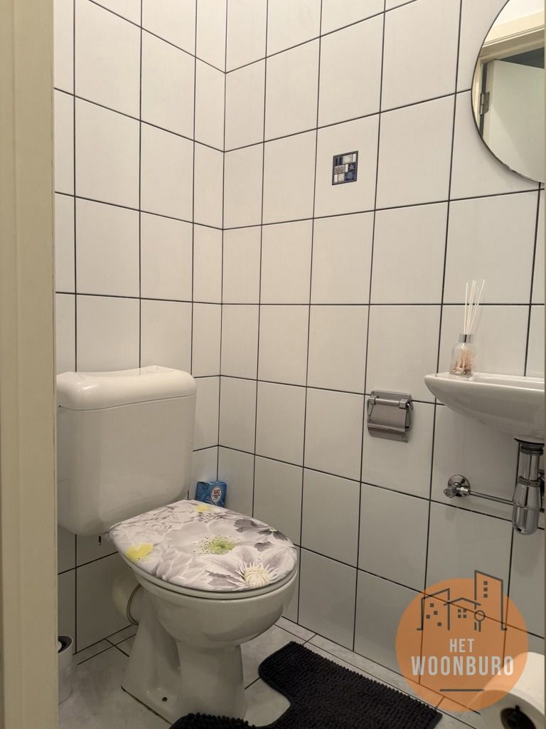 Appartement met 2 slpks, garage, autostaanplaats en kelder foto 9