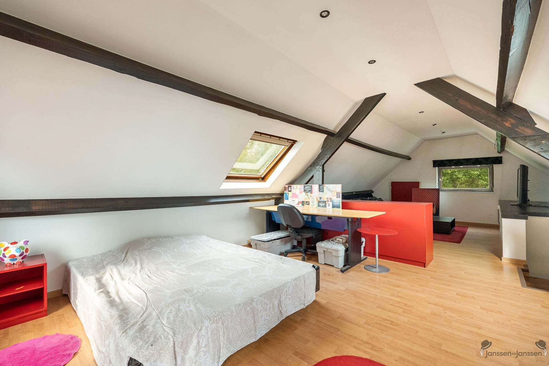 Uniek landhuis,4 slaapkamers, bijgebouwen op een perceel van 2200m² in het groen te Begijnendijk foto 25
