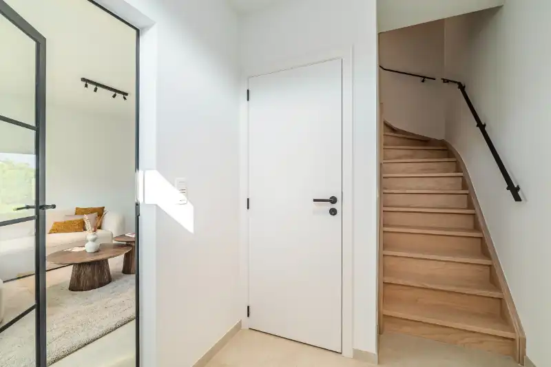 Gezellige Halfopen Woning - De Niepte 1a, Lebbeke - Ruime 3 Slpk. met Zolder en 2 Parkeerplaatsen, Te Koop! foto 10
