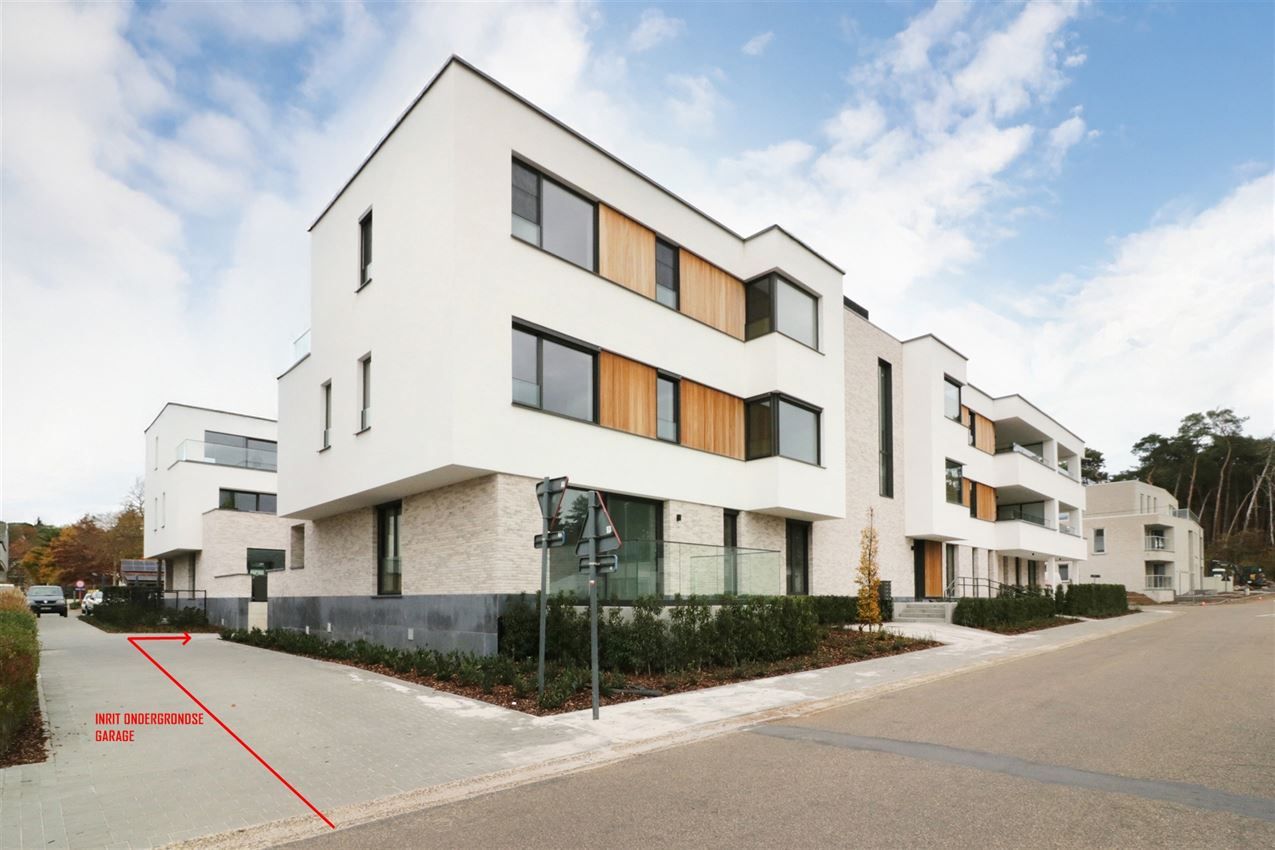 splinternieuw, gelijkvloers, ruim terras, 2 slpk foto 24