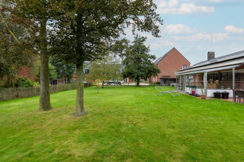 Roeselare - Te koop bouwgrond van 1522m² foto {{pictureIndex}}