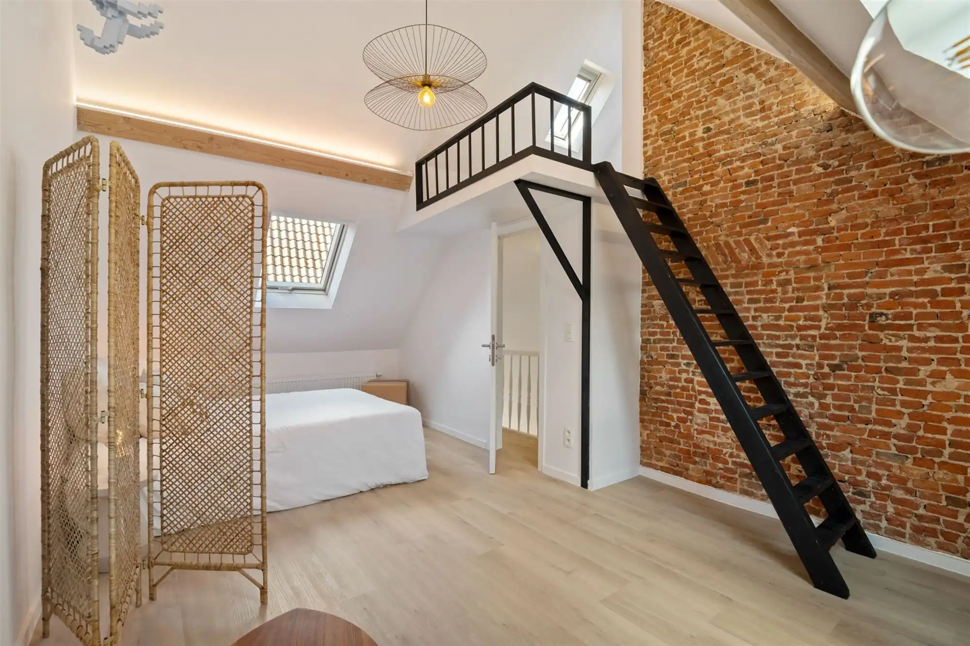 Instapklare woning met 2 slaapkamers en polyvalente ruimte. foto 16