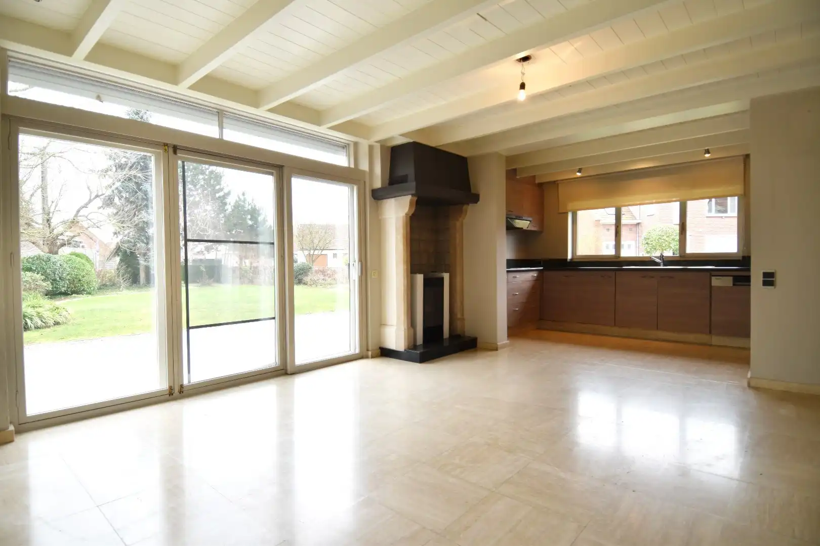 Villa met 3 slaapkamers (mogelijkheid tot meer!) te koop op 1922 m² grond nabij het centrum van Gullegem foto 5