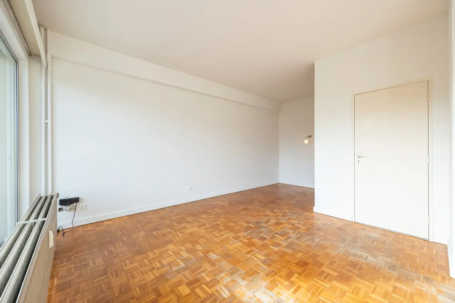 IN OPTIE:kevin@wellimmo.net voor meer info! Instapklare studio met aangenaam terras (50m²) op toplocatie aan de Jan van Rijswijcklaan foto 6