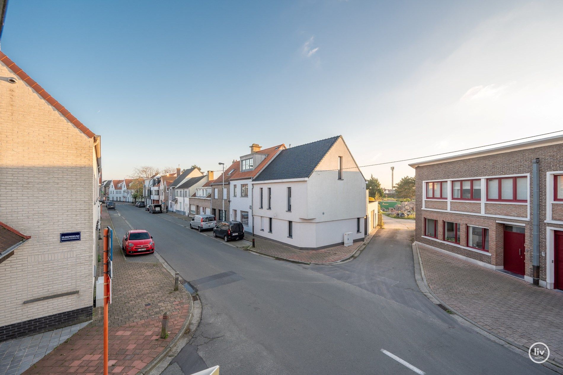 Verzorgd, hedendaags appartement met mooi zuidgericht hoekterras, gelegen in Oud Knokke op wandelafstand van de Groentemarkt te Knokke . foto 10