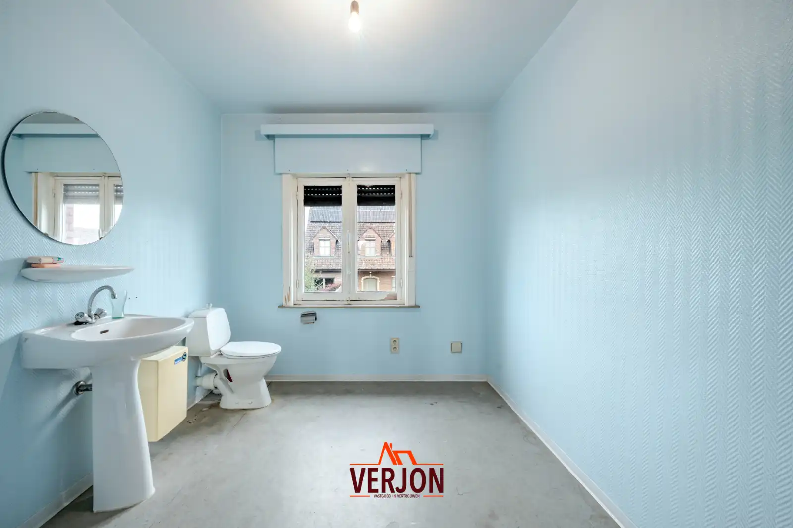 Woning met tuin en garage in het centrum van Ardooie! foto 13