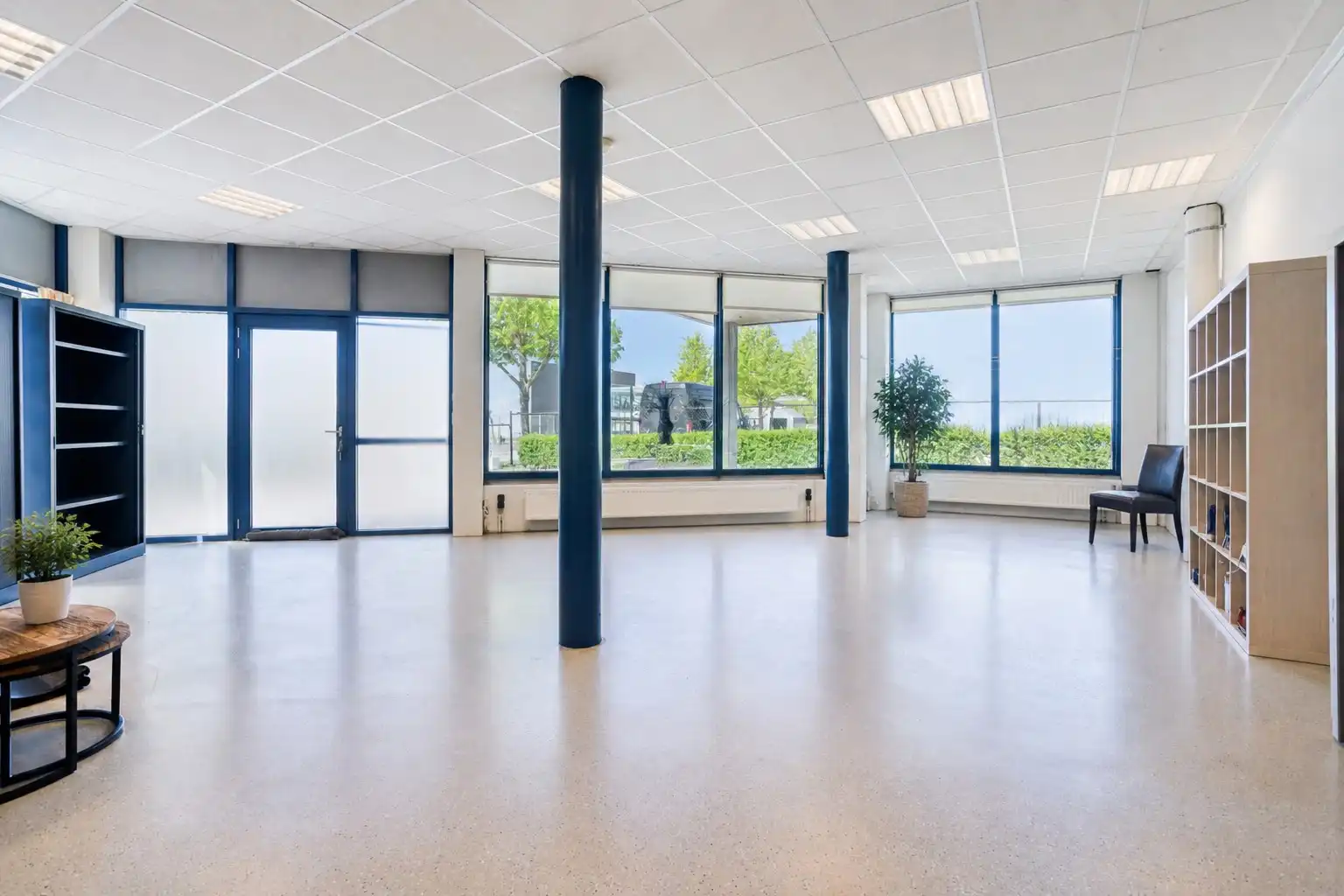 Instapklaar bedrijfsgebouw - ideaal voor voeding, bakkerij, confiserie en ruim loft-appartement te Blankenberge foto 4
