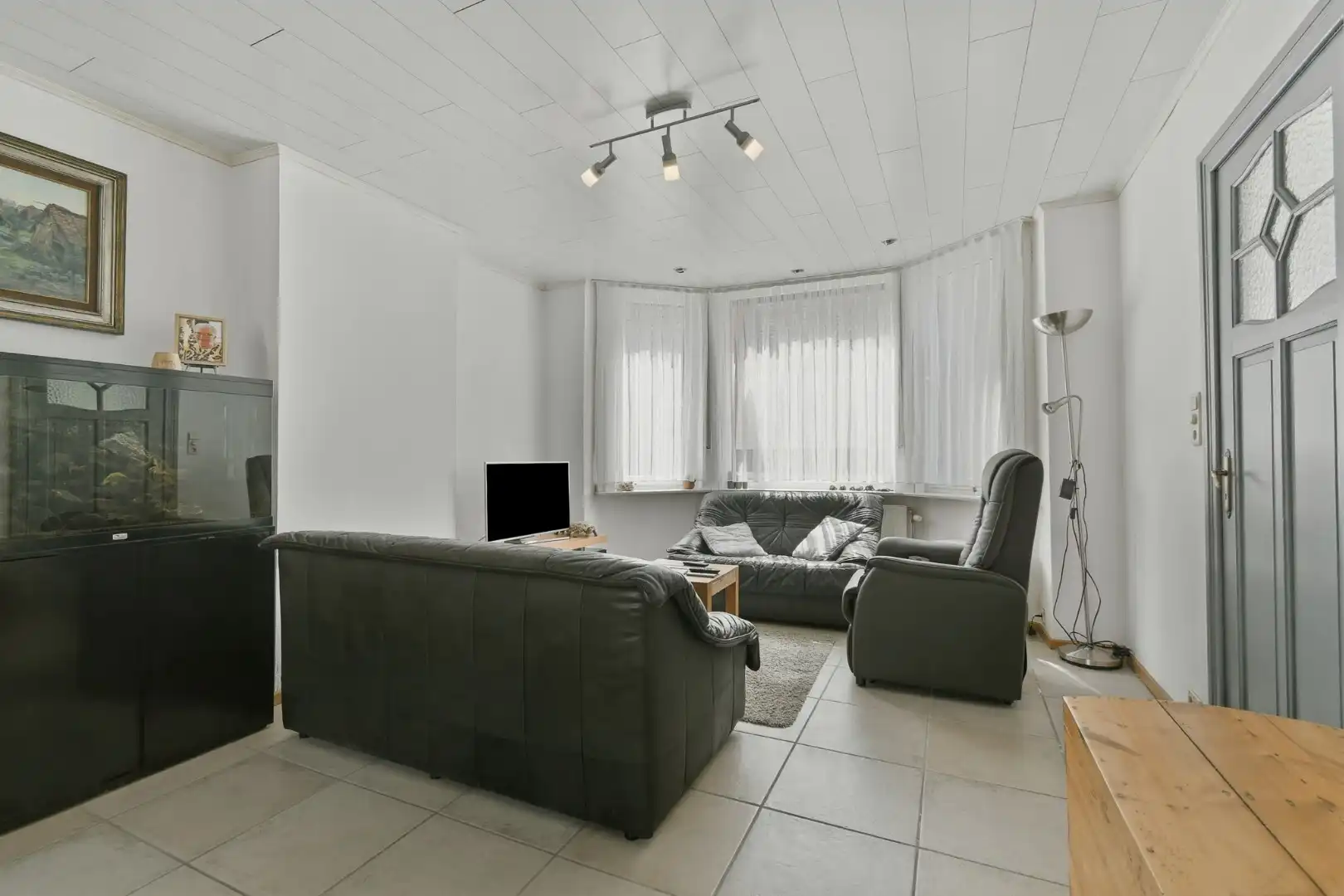 Gezellige stadswoning met 2 slaapkamers en 2 badkamers en tuin foto 5