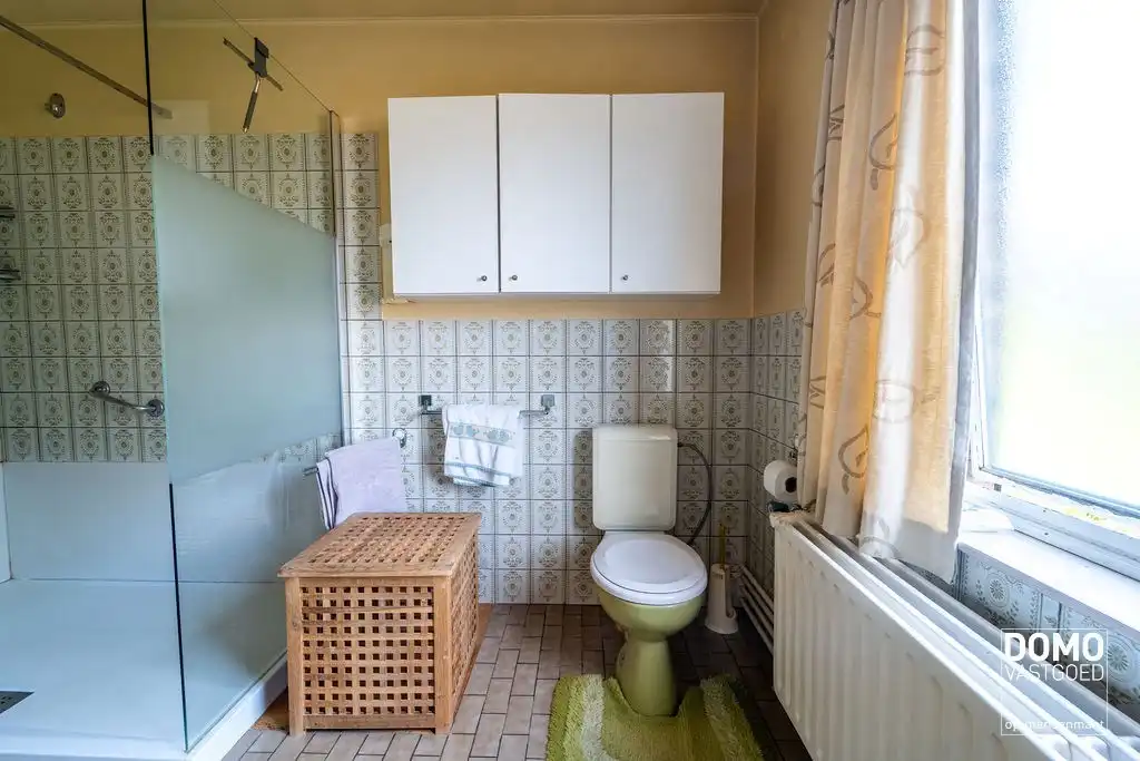 KARAKTERVOLLE, RUIME WONING MET 4 SLAAPKAMERS EN ZONNIGE TUIN TE STOKROOIE foto 15