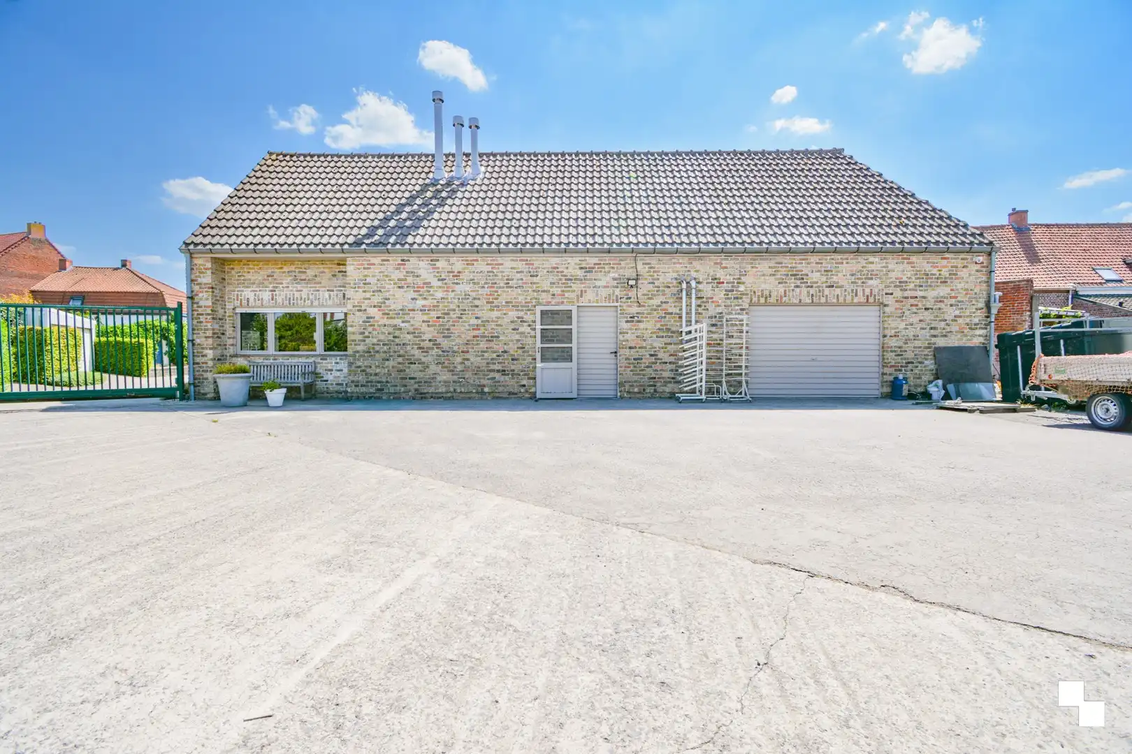 Handelswoning met winkel en atelier op commerciële ligging te Hooglede foto 33