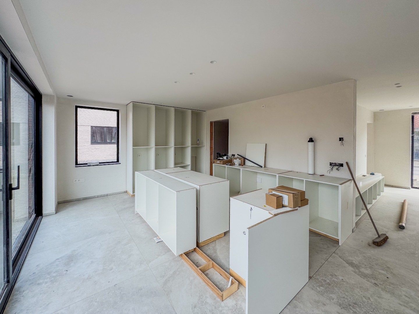 Energiezuinige nieuwbouwwoning met 3 slaapkamers, ruime garage en tuin. foto 8
