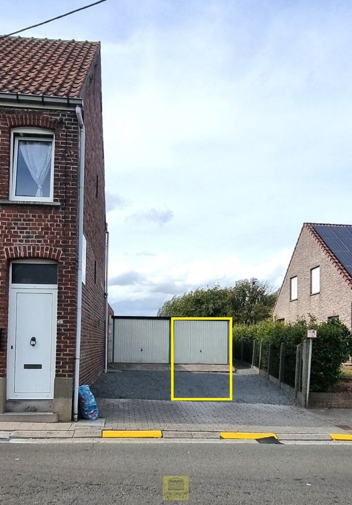 Instapklare woning met tuintje! foto 16