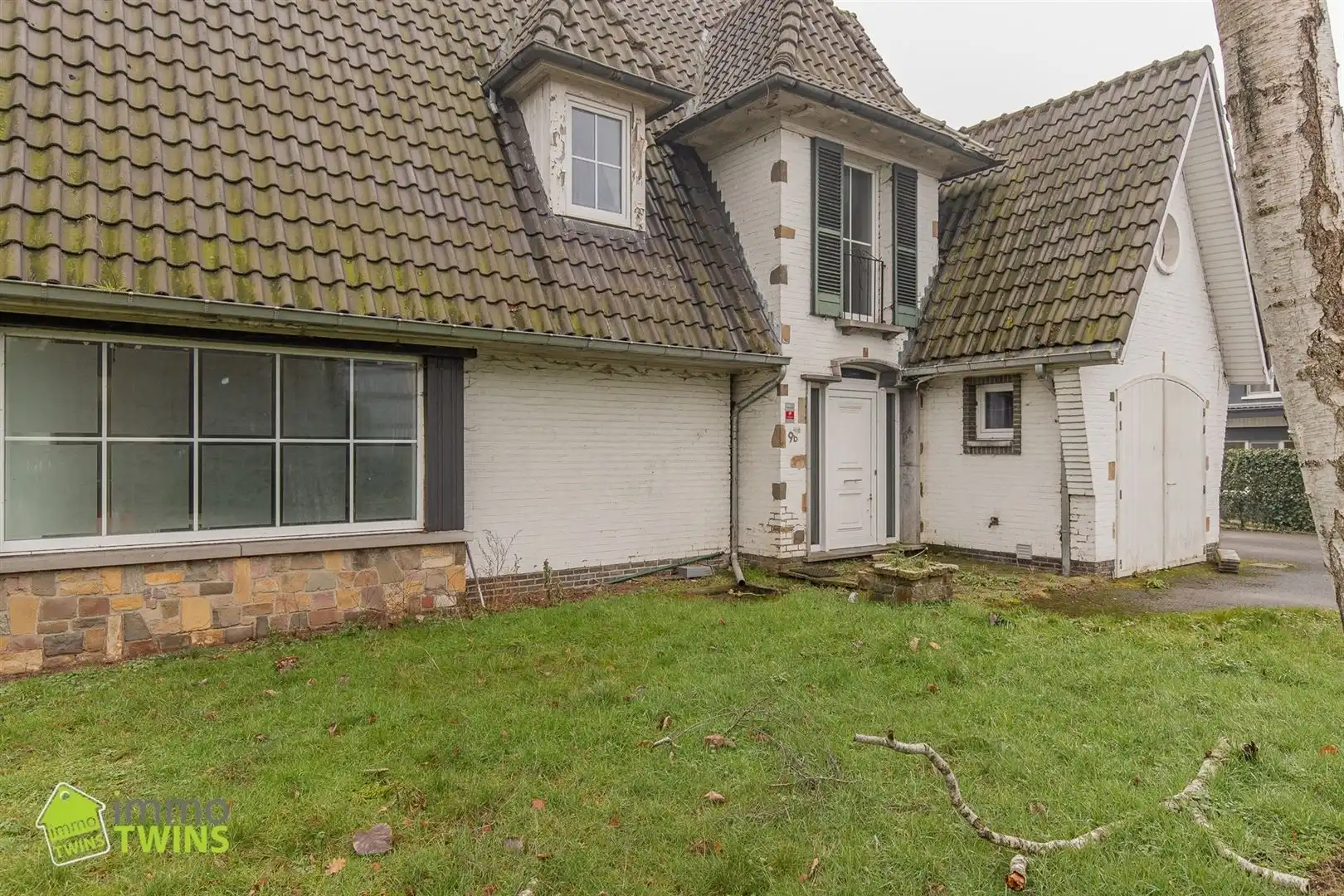 Statige villa met uitzonderlijk potentieel op toplocatie in Berlare foto 3