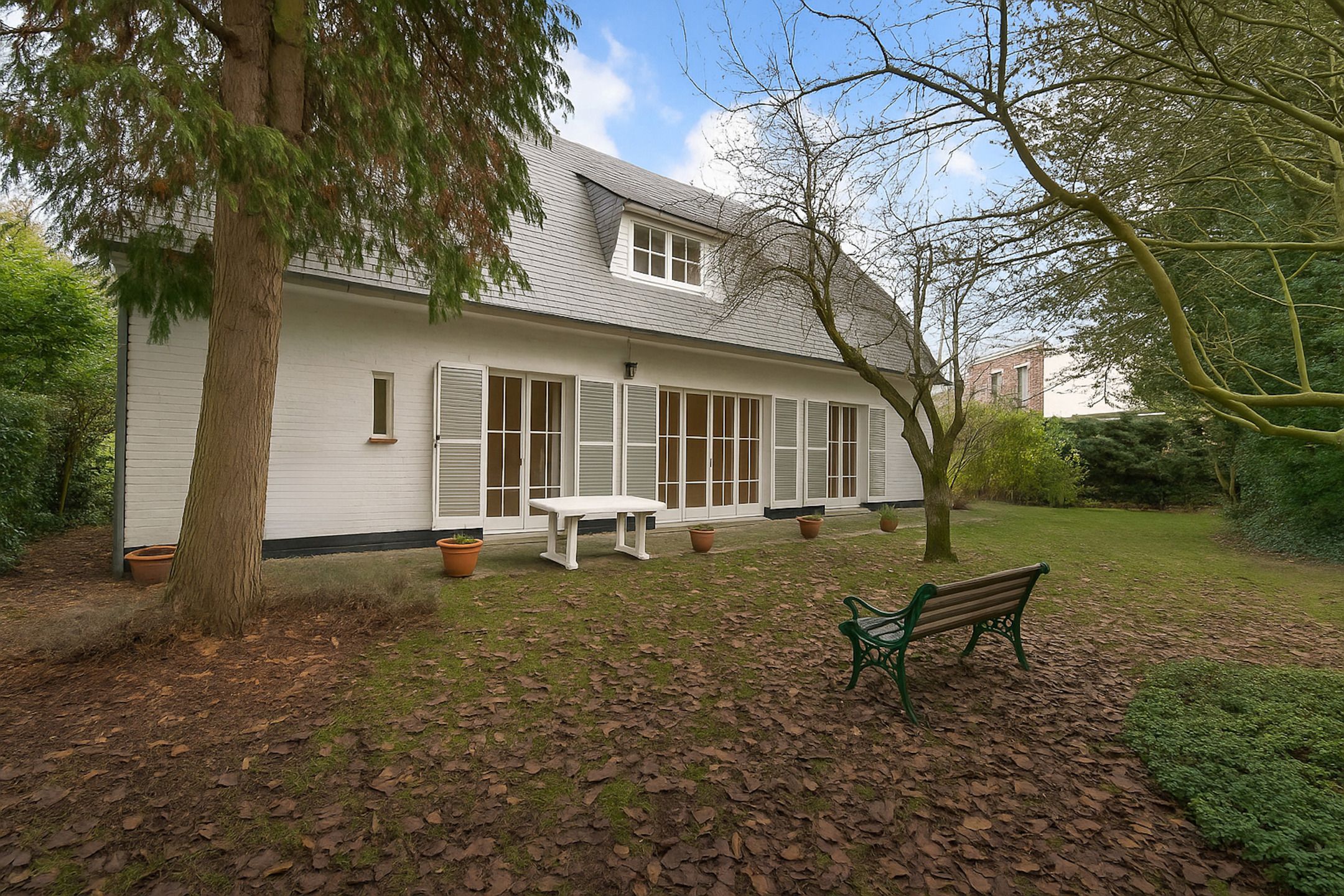 De charme van Elsene, uw villa om te heruitvinden foto {{pictureIndex}}