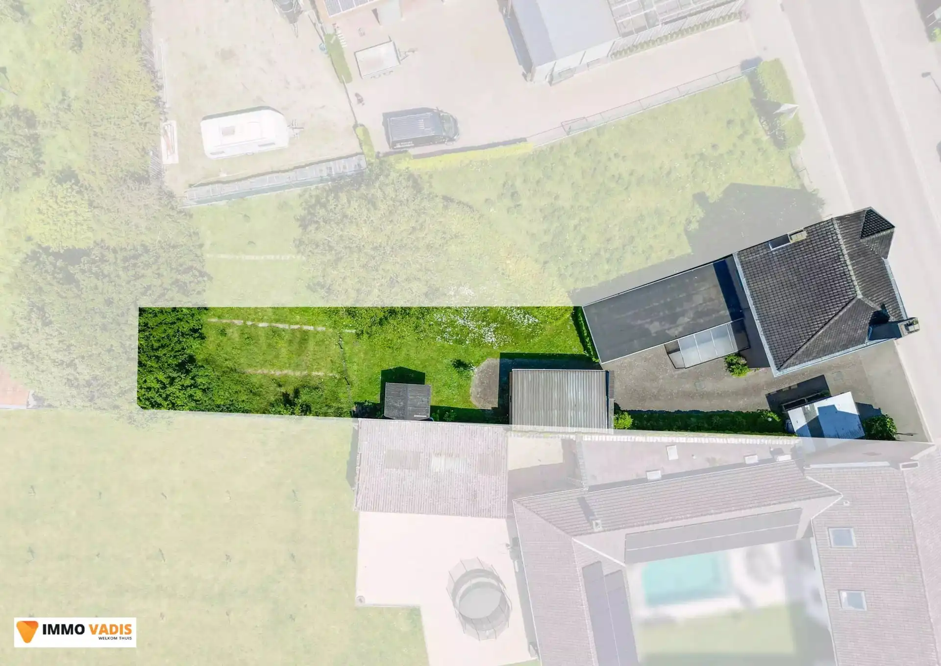 Ruime gezinswoning met 3 slaapkamers, garage en tuin foto 20