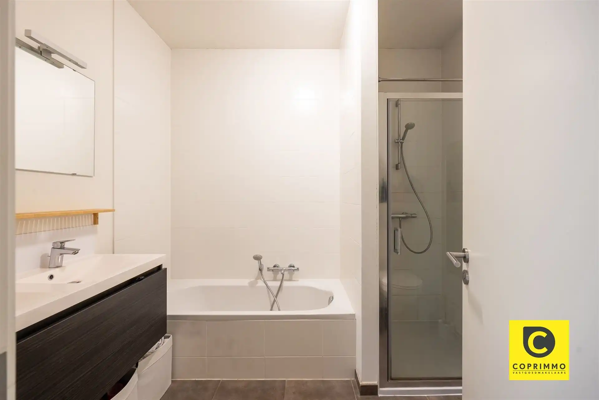 3slpk appartement met ruim terras aan 't Eilandje  foto 16