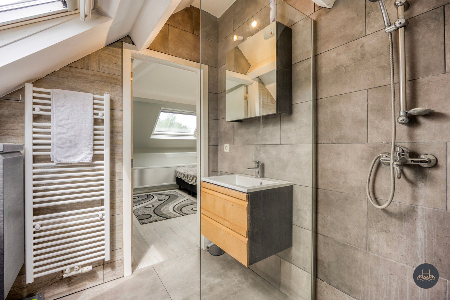 Hoogwaardig afgewerkte, ruime gezinswoning op toplocatie foto 23