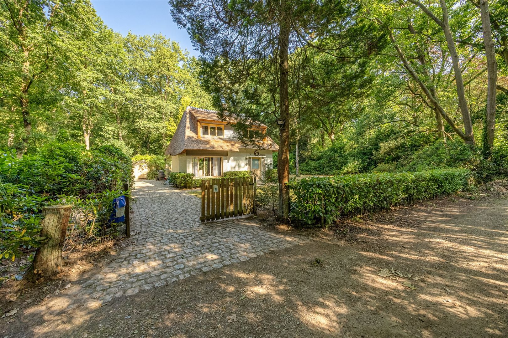 Authentieke woning met bijgebouw op toplocatie in Zoerselbos foto 21