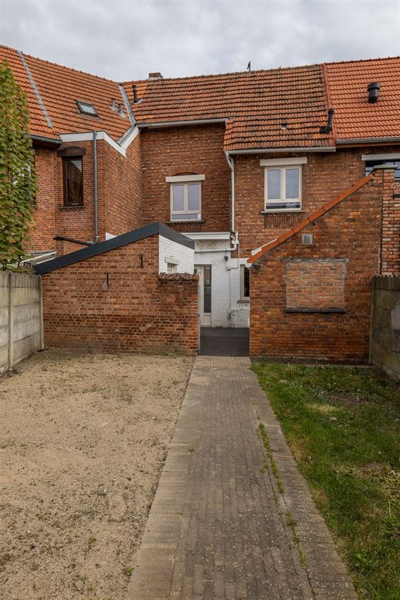 Stadswoning met 3slk en tuintje op topligging foto 43