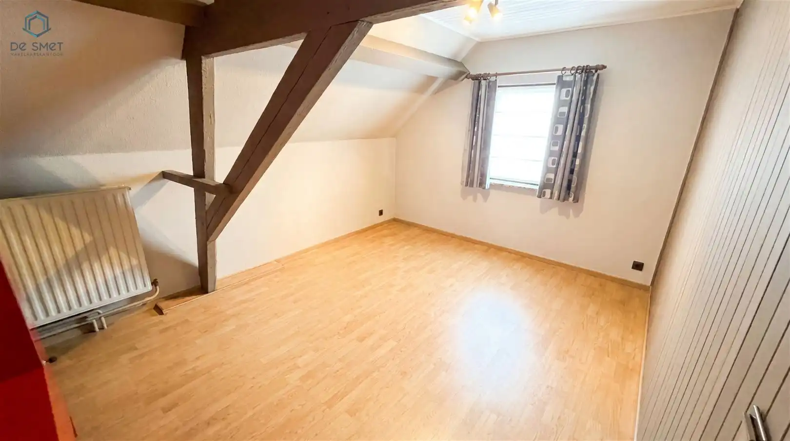Instapklare woning met 3 slaapkamers, prachtige tuin, 2 garages en tal van mogelijkheden in Lierde foto 32