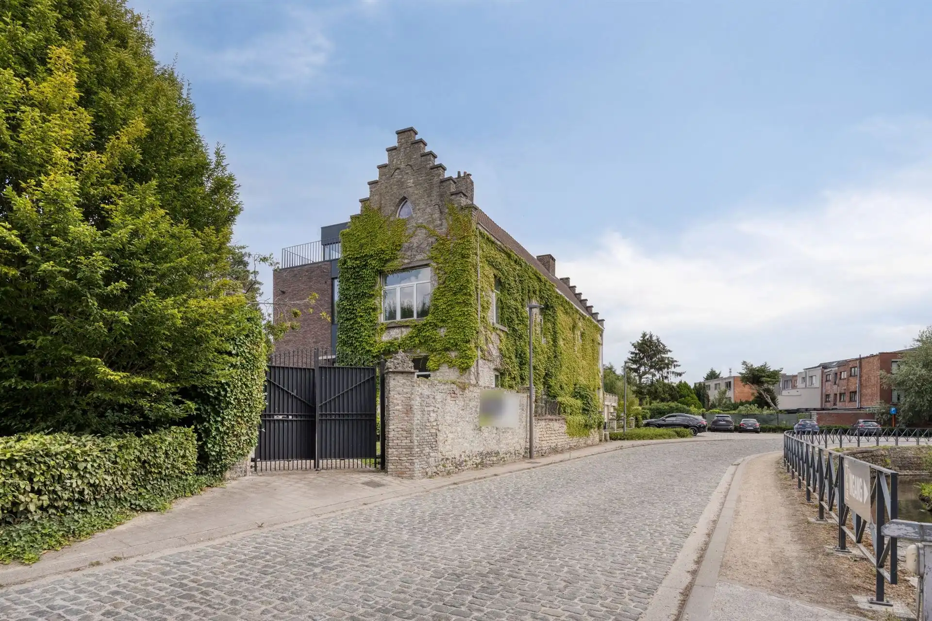 Prachtig gerenoveerde & charmante 3-gevel woning in centrum foto 3