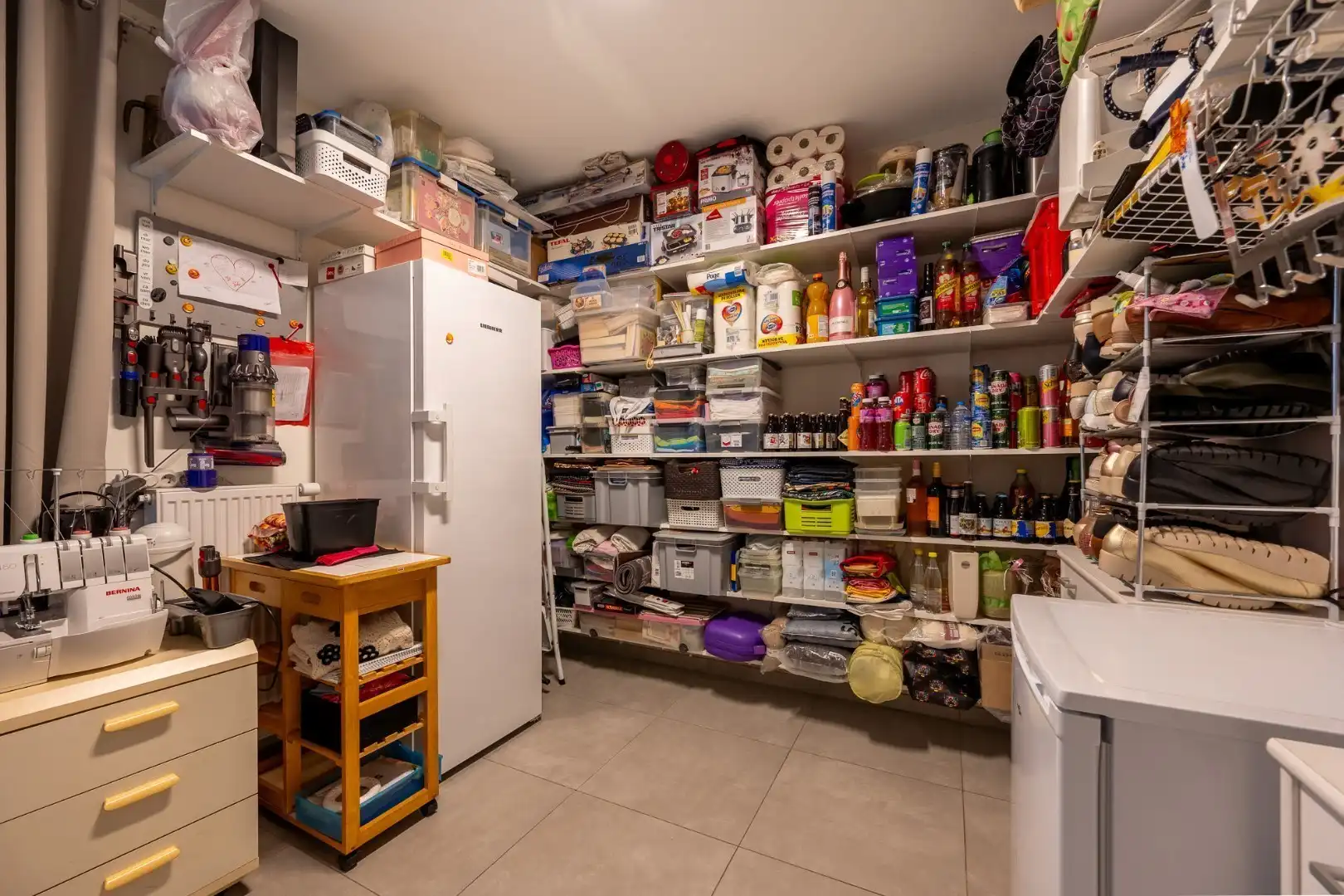 Ruim, lichtrijk gelijkvloers appartement met 3 slaapkamers, garage en zonnige tuin te Beselare foto 16