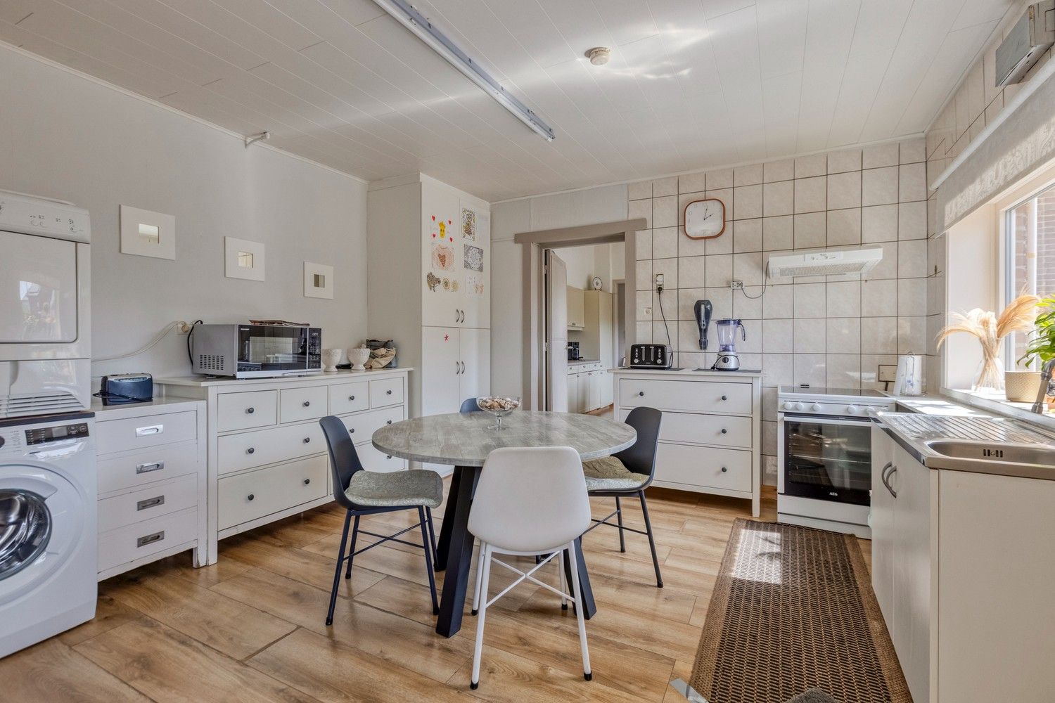 Gezinswoning met drie slaapkamers en veel potentieel in het landelijke Uikhoven (Maasmechelen) foto 15