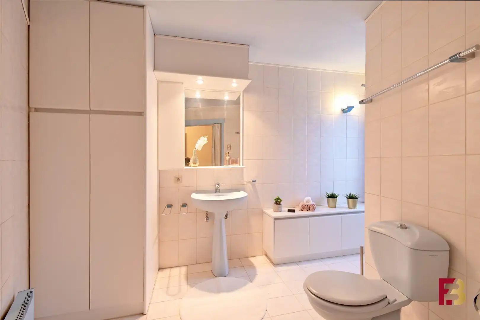 Handelspand met luxueus duplex appartement in het hartje van de Vlaamse Ardennen foto 19