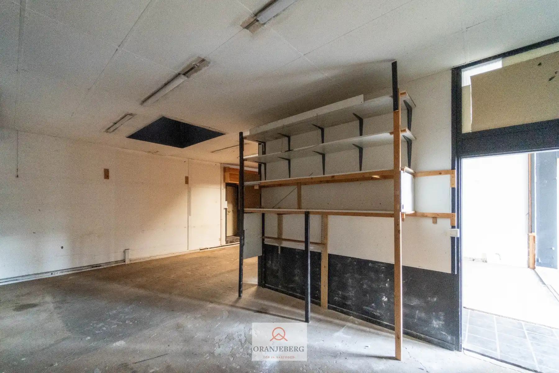 Magazijn te huur voor KORTE DUUR – 850 m² - op toplocatie Afrikalaan nabij Gent-Dampoort foto 20