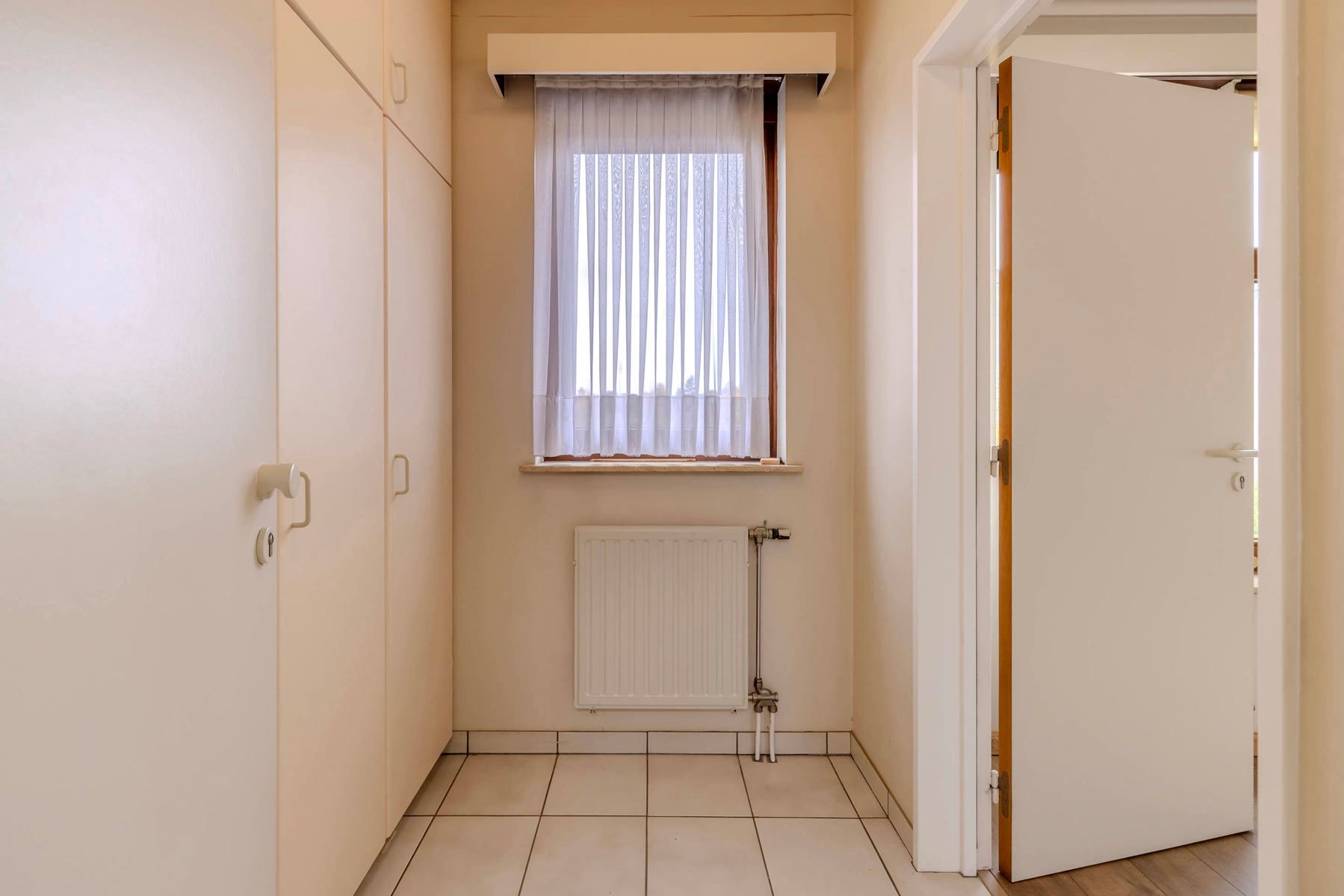 Ruim appartement met 2 slaapkamers in het centrum van Nijlen foto 3