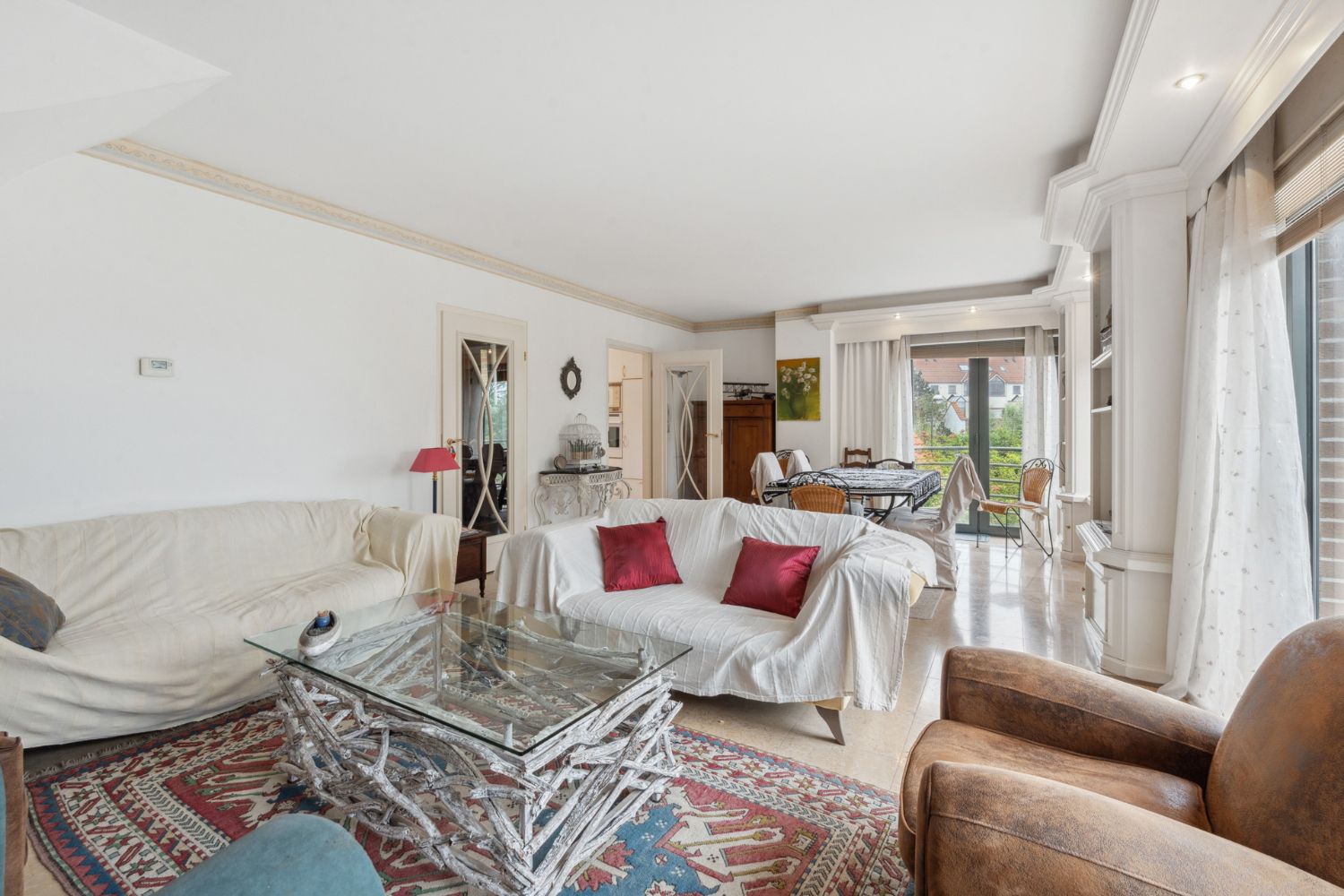 Ruim vier slaapkamer appartement met zongericht terras en zicht op het water foto 6
