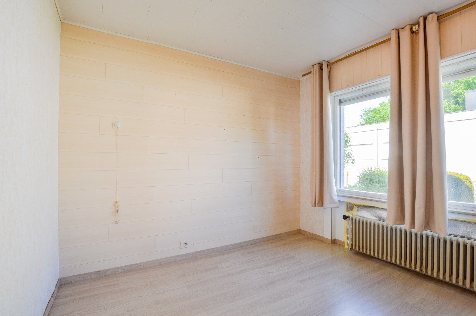 Ruime bungalow op 707 m² op toplocatie in Sint-Andries!  foto 13