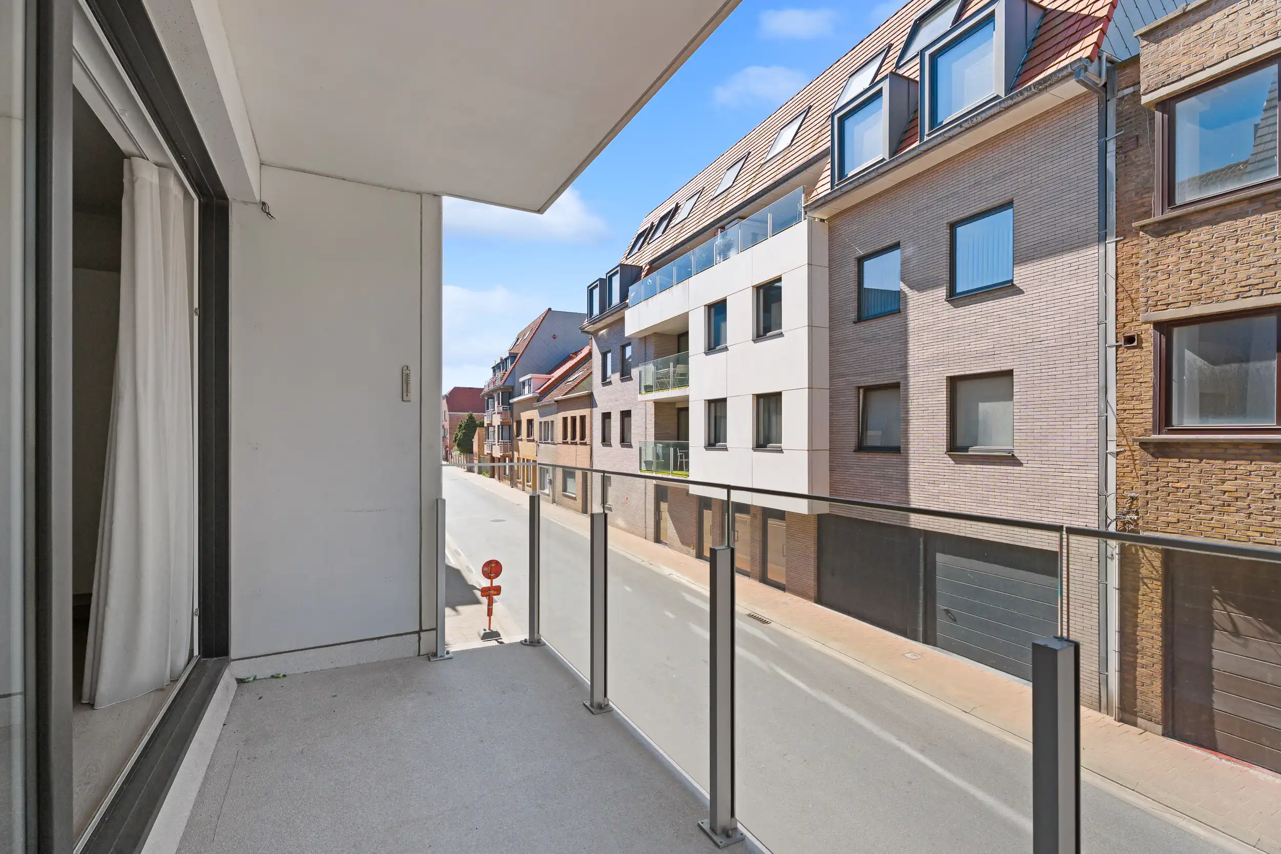 Instapklaar 2-slpk app. met terras vlak bij zee foto 8