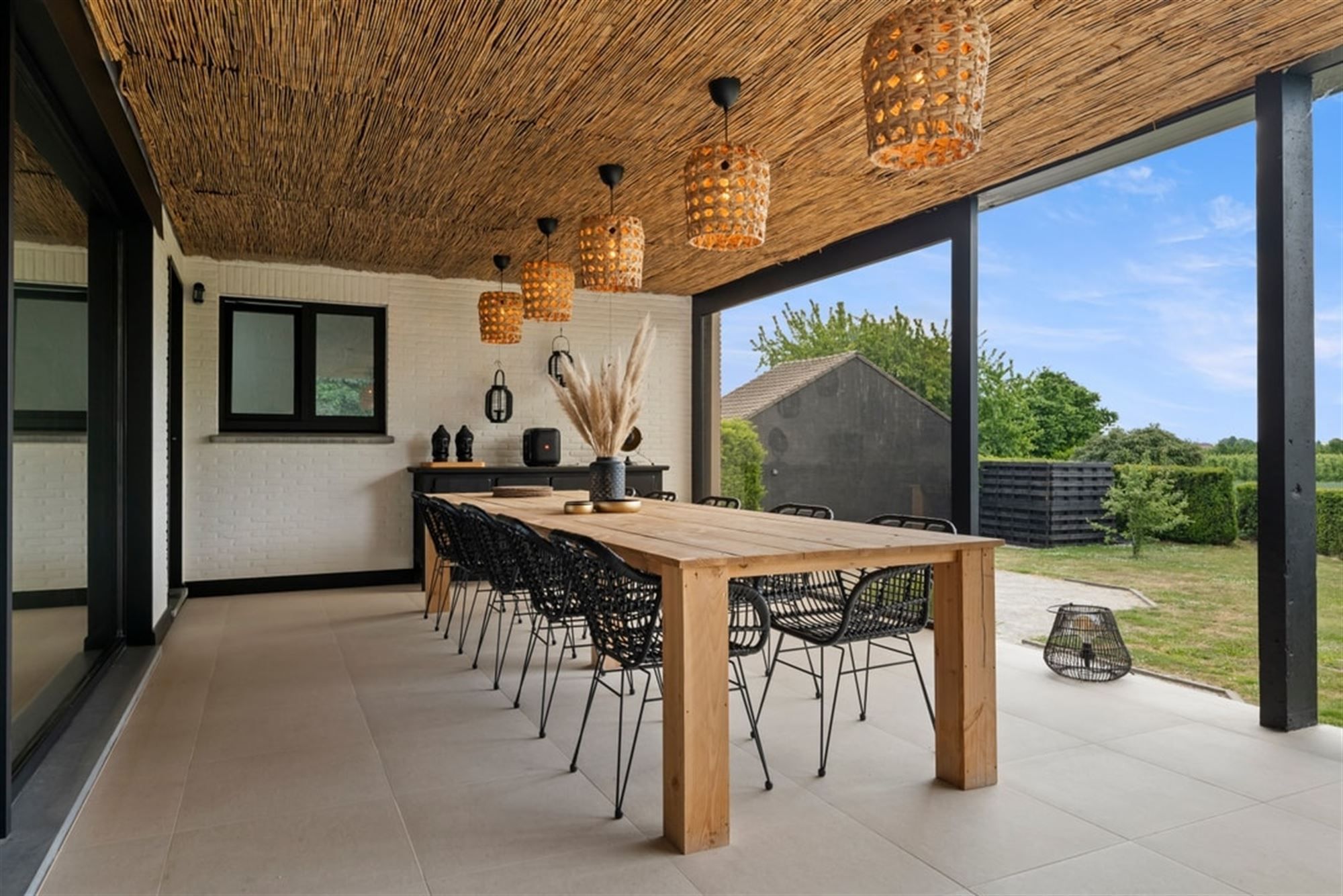 UNIEKE DESIGNWONING MET MODERNE AFWERKING EN STIJVOLLE ARCHITECTUUR foto 33